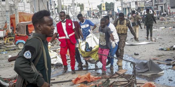 索马里首都发生两起爆炸，造成至少30人死亡